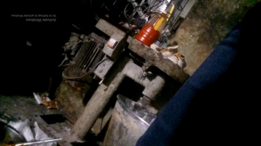 Gốc tích của hàng triệu chiếc bánh rán bẩn mỗi ngày